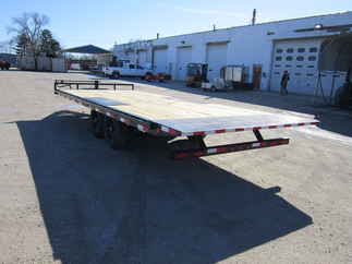 2025 PJ Trailer 102x22 T8 Equipment Deckover Tilt T8J2272BSTK