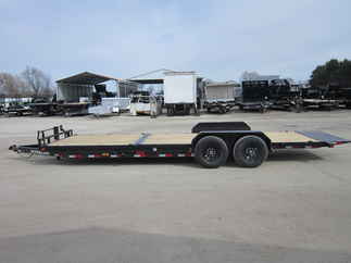 2025 PJ Trailer 82x24 T6 Equipment Tilt T6J2472BTTK