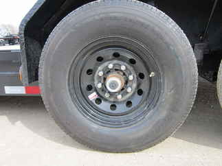 2025 PJ Trailer 82x24 T6 Equipment Tilt T6J2472BTTK