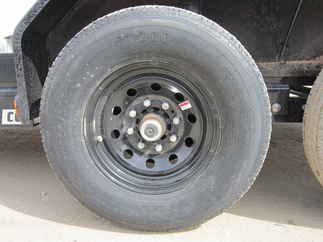 2025 PJ Trailer 83x16 CC Equipment CCJ1672BSBK