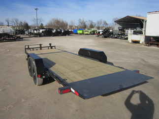 2025 PJ Trailer 82x22 T6 Equipment Tilt T6J2272BTTK