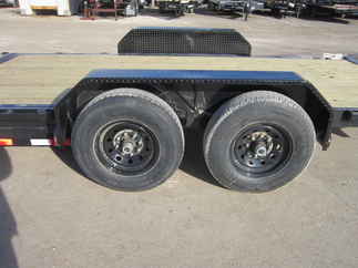 2025 PJ Trailer 82x22 T6 Equipment Tilt T6J2272BTTK