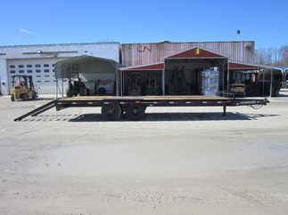 2025 PJ Trailer 102x22 F8 Equipment Deckover F8J2272BSSK