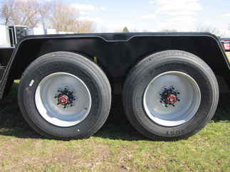 2025 B-B 83x22  Equipment Tilt TBCT2220ET-10K 
