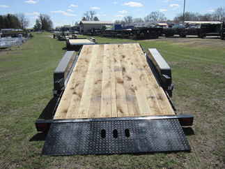 2025 B-B 83x22  Equipment Tilt TBCT2220ET-10K 