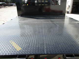 NEW CM 9 x 96 PL Truck Bed