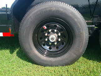 2026 PJ Trailer 83x18 CC Equipment CCJ1872BSBK