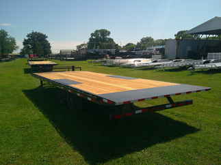 2026 PJ Trailer 102x24 T8 Equipment Deckover Tilt T8J2472BSTK-JA20