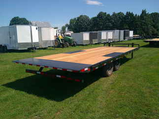 2026 PJ Trailer 102x24 T8 Equipment Deckover Tilt T8J2472BSTK-JA20