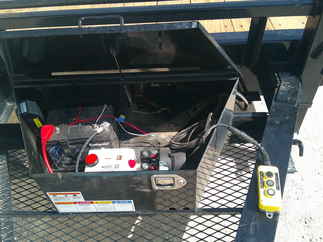 2026 PJ Trailer 102x24 T8 Equipment Deckover Tilt T8J2472BSTK-JA20