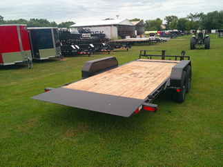 2026 PJ Trailer 83x18 T6 Equipment Tilt T6J1872BTTK