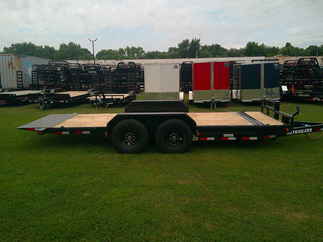 2026 PJ Trailer 83x18 T6 Equipment Tilt T6J1872BTTK