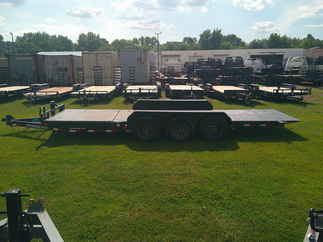 2026 PJ Trailer 83x22 T6 Equipment Tilt T6T2273BTTK-SF04