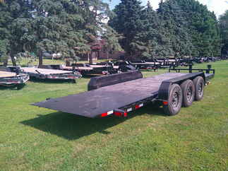 2026 PJ Trailer 83x22 T6 Equipment Tilt T6T2273BTTK-SF04