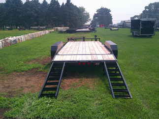 2026 PJ Trailer 83x16 CC Equipment CCJ1672BSBK