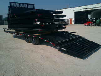 2026 PJ Trailer 102x24 F8 Equipment Deckover F8J2472BSYK