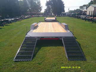 2026 Lamar 102x22  Equipment CC022225