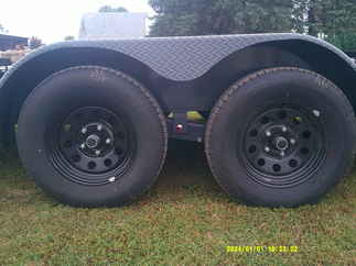 2026 Lamar 83x18  Car Hauler CE831823