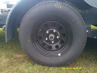 2026 Lamar 83x18  Car Hauler CE831823