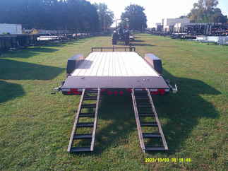 2026 PJ Trailer 83x20 CE Car Hauler CEJ2052BSNK