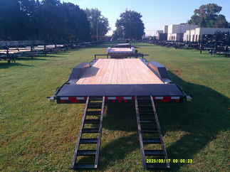 2026 PJ Trailer 102x22 B5 Car Hauler B5J2252BSNK-TB05-WN01