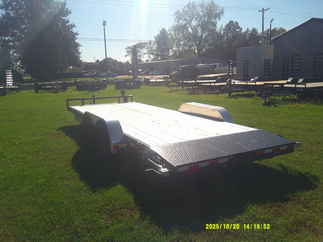 2026 PJ Trailer 83x20 C5 Car Hauler C522032BSNK