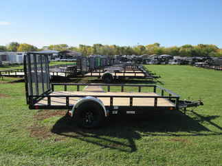 2026 PJ Trailer 77x12 U7 Single Axle Utility U721231DSGK