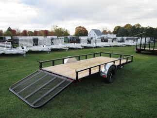 2026 PJ Trailer 77x14 U7 Single Axle Utility U721431DSGK