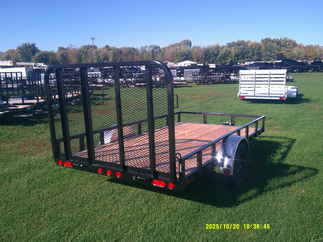 2026 PJ Trailer 77x12 U7 Single Axle Utility U721231DSGK