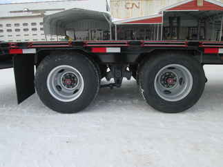 2026 Diamond T 102x25  Gooseneck 10225DTF240