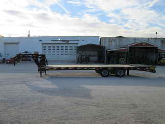 2025 Diamond T 102x30  Gooseneck 10230DTF240