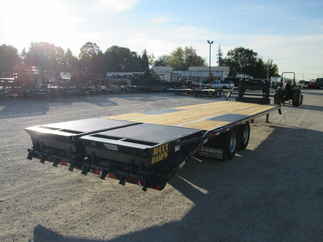 2026 Diamond T 102x32  Gooseneck 10232DTF240