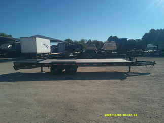 2026 PJ Trailer 102x24 F8 Equipment Deckover F8J2472BSYK
