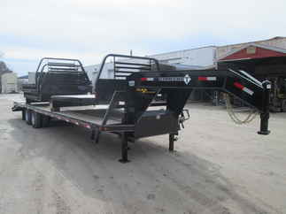 2026 Diamond T 102x32  Gooseneck 10232DTF240