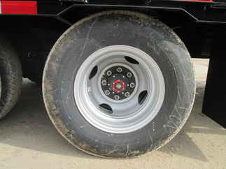 2026 Diamond T 102x32  Gooseneck 10232DTF240