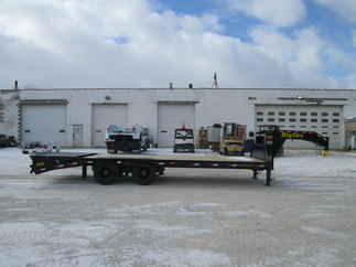 2026 Big Tex 102x25  Gooseneck 25GN-25D5A-MRBK