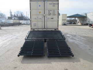 2026 Big Tex 102x40  Gooseneck 22GN-40D5A-MRBK