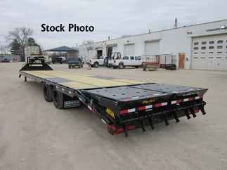2026 Big Tex 102x40  Gooseneck 22GN-40D5A-MRBK