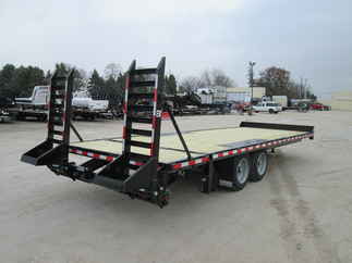 2026 Behnke Trailers 102x23  Equipment Deckover BCT2316EDO