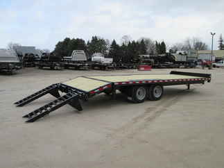 2026 Behnke Trailers 102x23  Equipment Deckover BCT2316EDO