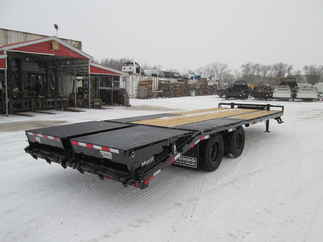 2026 PJ Trailer 102x25 PL Equipment Deckover PLP25A2BSWK
