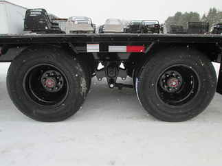 2026 PJ Trailer 102x25 PL Equipment Deckover PLP25A2BSWK