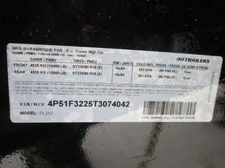 2026 PJ Trailer 102x25 PL Equipment Deckover PLP25A2BSWK