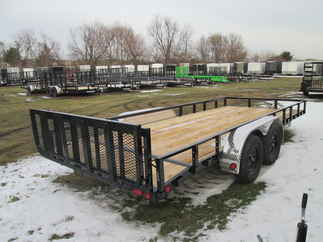 2026 PJ Trailer 83x18 UL Utility UL21832BSMK