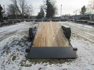 2026 PJ Trailer 83x20 T6 Equipment Tilt T6J2072BTTK