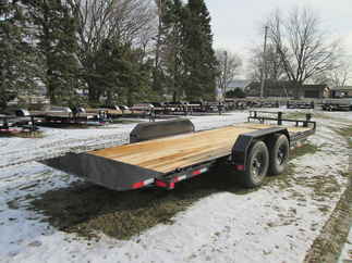 2026 PJ Trailer 83x20 T6 Equipment Tilt T6J2072BTTK