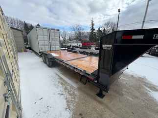 2026 Diamond T 83x22  Equipment Tilt 8322HDSKP1408TDGN