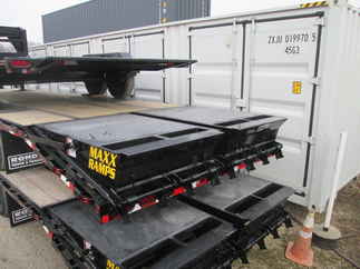 2026 Diamond T 102x32  Gooseneck 10232DTF240