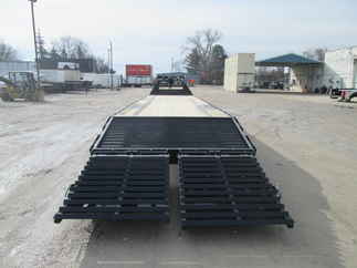 2026 Big Tex 102x40  Gooseneck 14GN-40D5A-MRBK