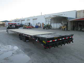 2026 Big Tex 102x40  Gooseneck 16GN-40D5A-MRBK